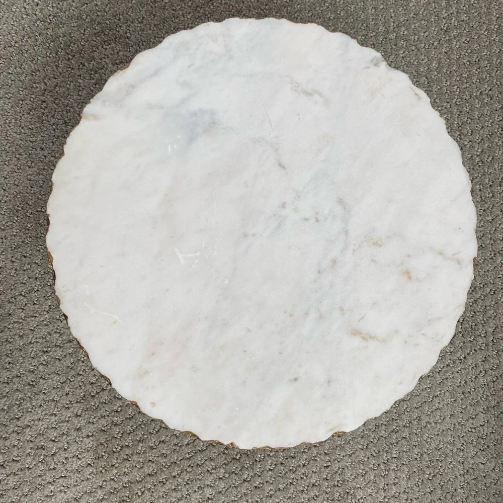 White and Gold Marble Cake Stands (Flat)